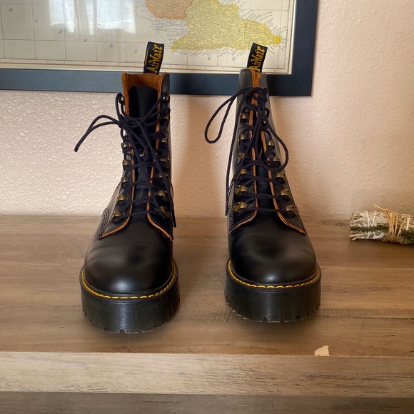 Dr. Martens Platform Boots - Picture 2 of 7